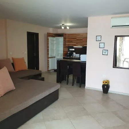 Lucky 2 Feya Apartman *